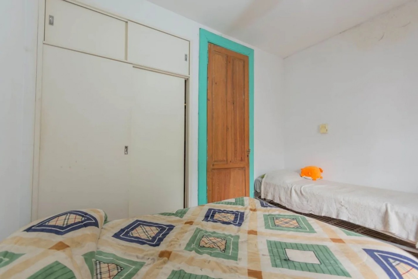 VENTA DE CASA 7 AMBIENTES CON TERRAZA A MEJORAR 