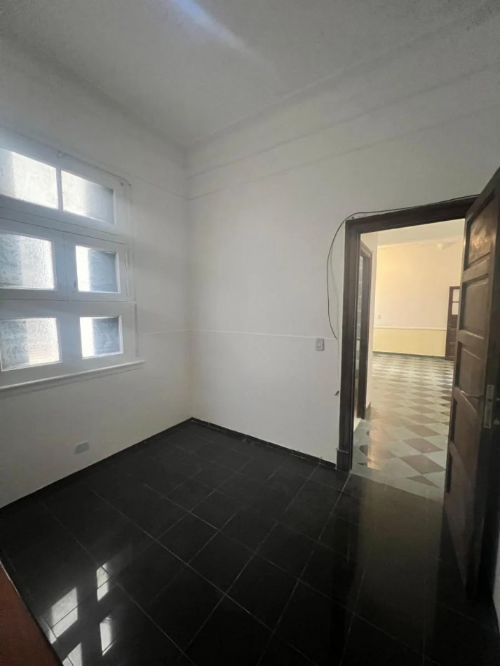 SE VENDE PH 3 AMBIENTES CON PATIO ****APTO CREDITO BANCARIO****