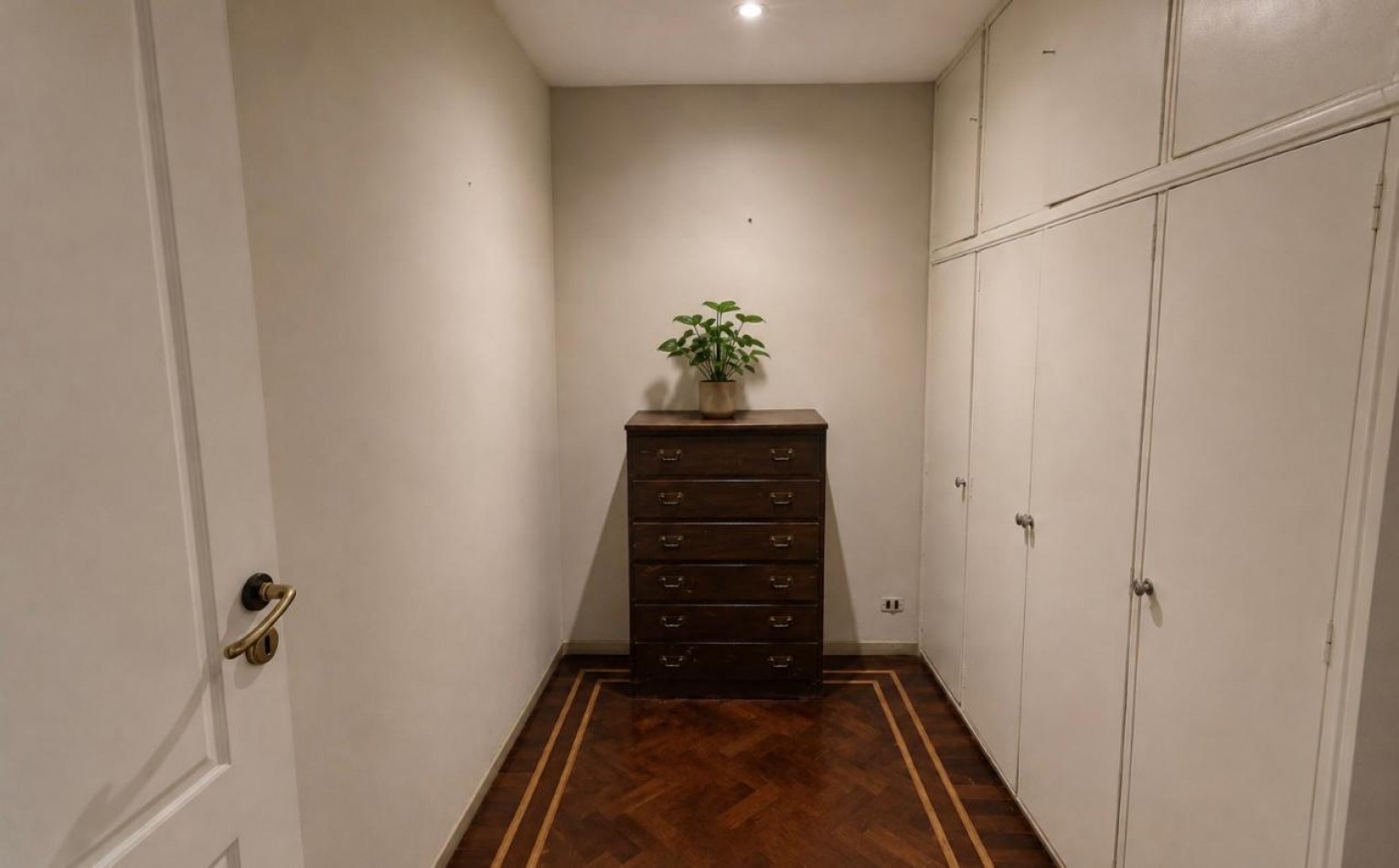EXCELENTE PH AL FRENTE 3 AMBIENTES BALCON, PATIO Y TERRAZA ****APTO CREDITO BANCARIO****