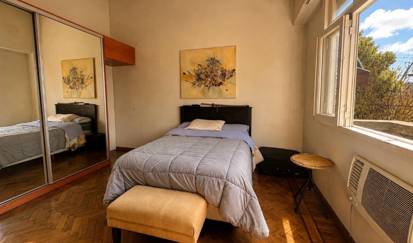EXCELENTE PH AL FRENTE 3 AMBIENTES BALCON, PATIO Y TERRAZA ****APTO CREDITO BANCARIO****