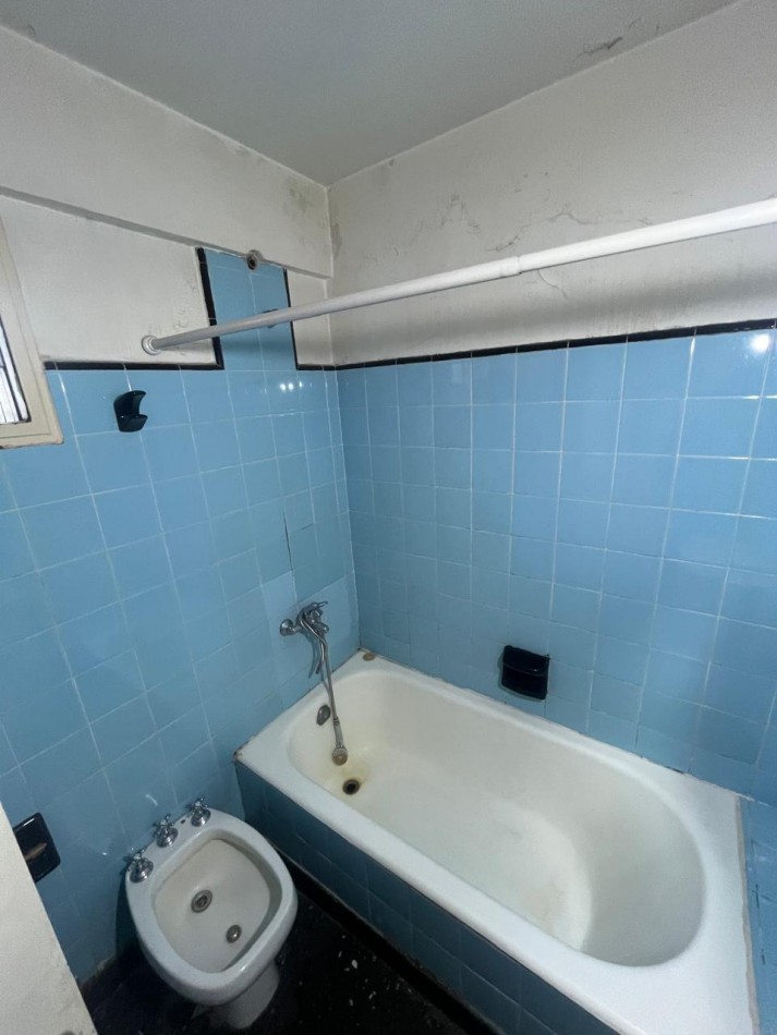 VENTA 3 AMBIENTES CON BALCON AL FRENTE Y LAVADERO EXCELENTE UBICACION ****APTO CREDITO BANCARIO****