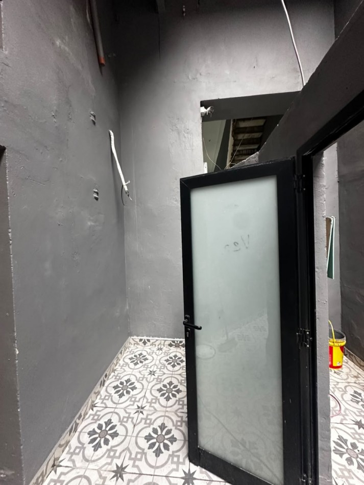 PH 3 AMBIENTES CON PATIO MODERNO A ESTRENAR SIN EXPENSAS 