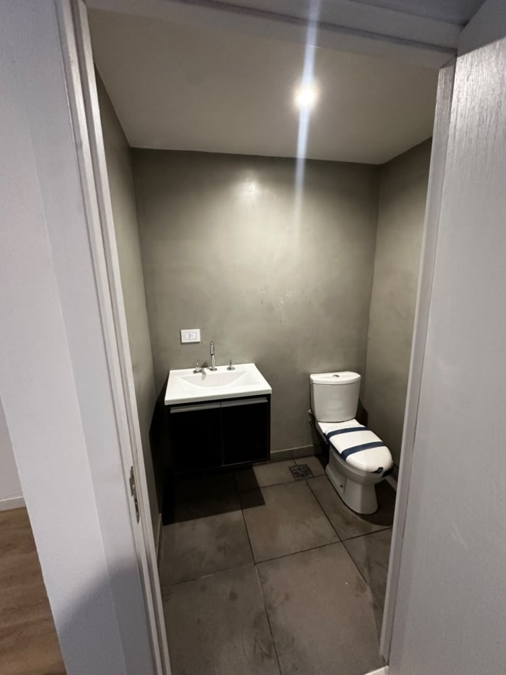 PH 3 AMBIENTES CON PATIO MODERNO A ESTRENAR SIN EXPENSAS 