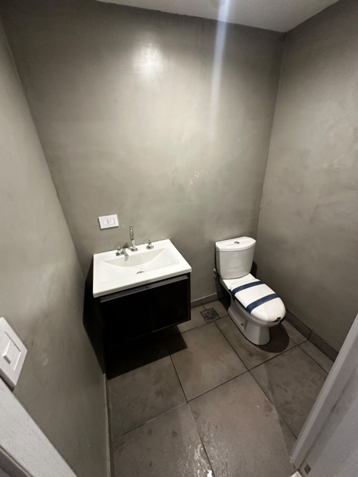 PH 3 AMBIENTES CON PATIO MODERNO A ESTRENAR SIN EXPENSAS 