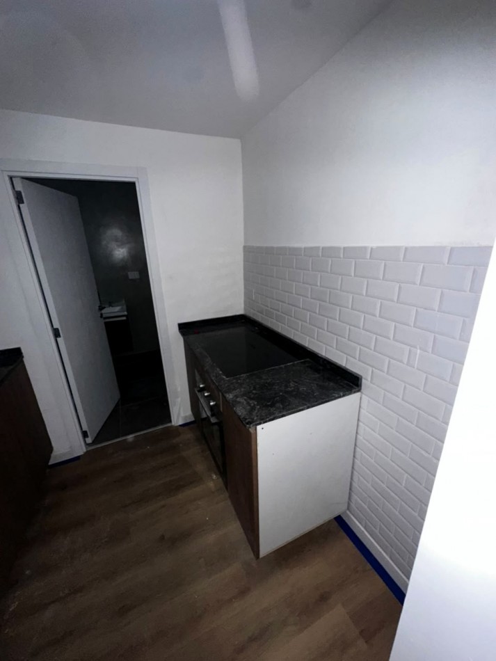 PH 4 AMBIENTES CON PATIO MODERNO A ESTRENAR SIN EXPENSAS 