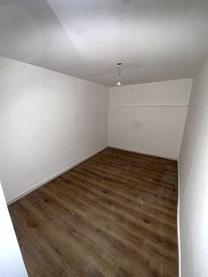 PH 4 AMBIENTES CON PATIO MODERNO A ESTRENAR SIN EXPENSAS 