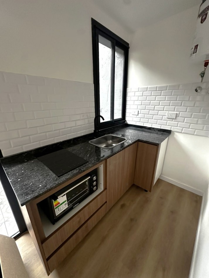 PH 2 AMBIENTES TIPO LOFT CON PATIO MODERNO A ESTRENAR SIN EXPENSAS 