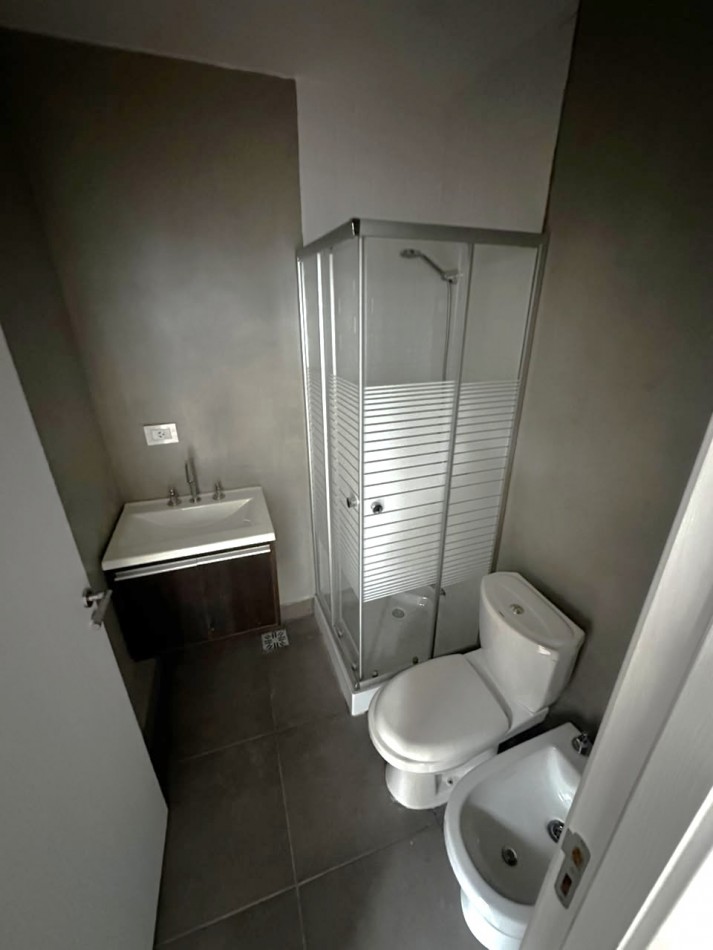 PH 2 AMBIENTES TIPO LOFT CON PATIO MODERNO A ESTRENAR SIN EXPENSAS 