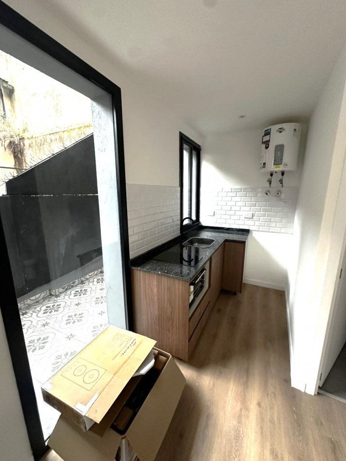 PH 2 AMBIENTES TIPO LOFT CON PATIO MODERNO A ESTRENAR SIN EXPENSAS 