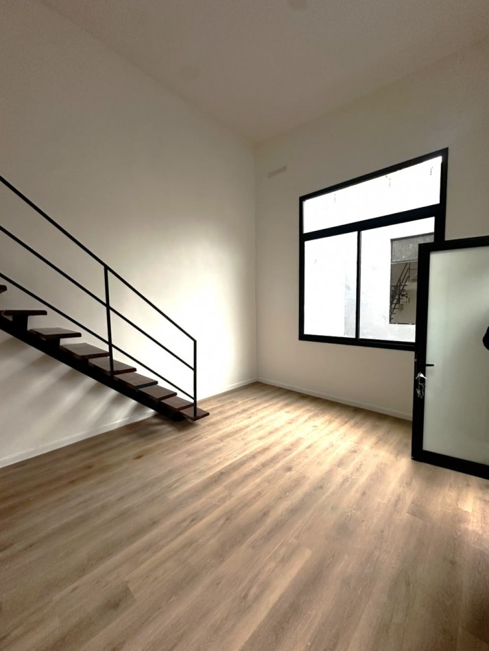 PH 2 AMBIENTES TIPO LOFT CON PATIO MODERNO A ESTRENAR SIN EXPENSAS 