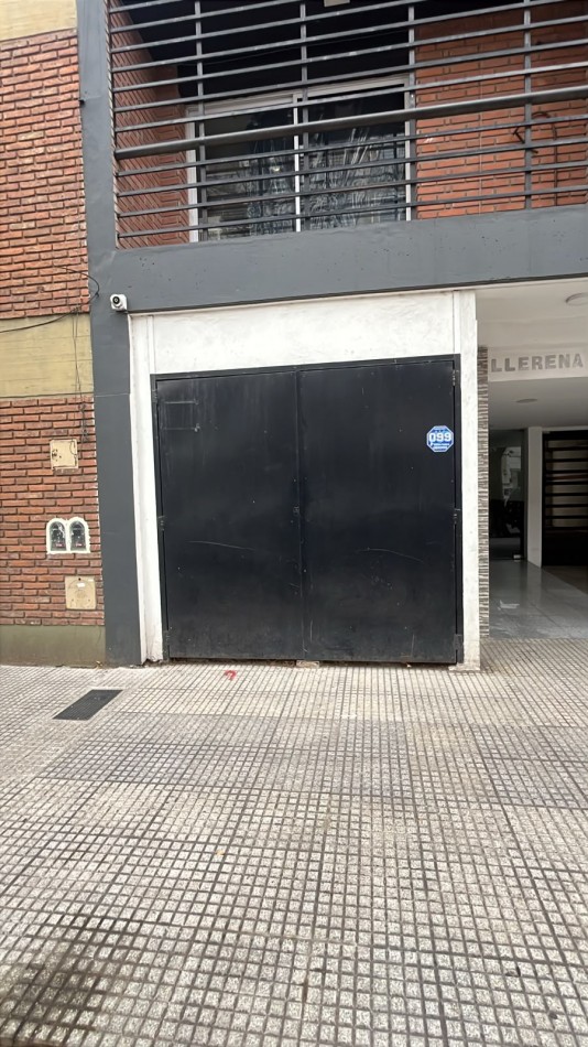 SE VENDE LOCAL A LA CALLE MUY BUENA UBICACION A ESTRENAR 
