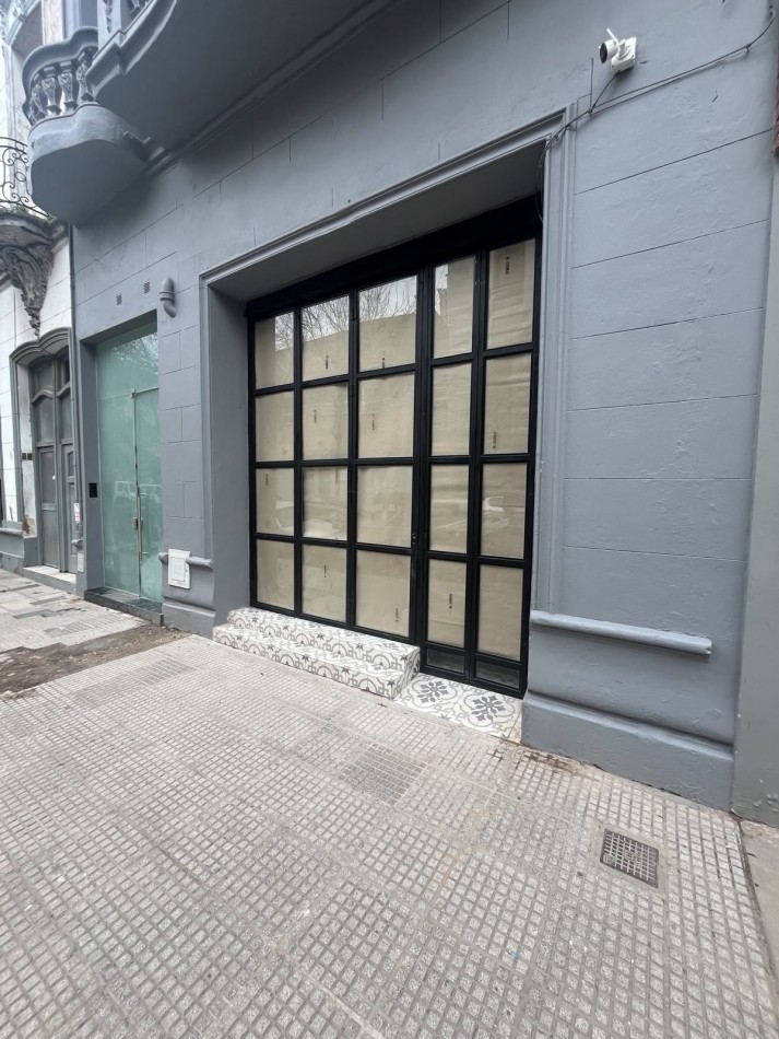LOCAL COMERCIAL A ESTRENAR 