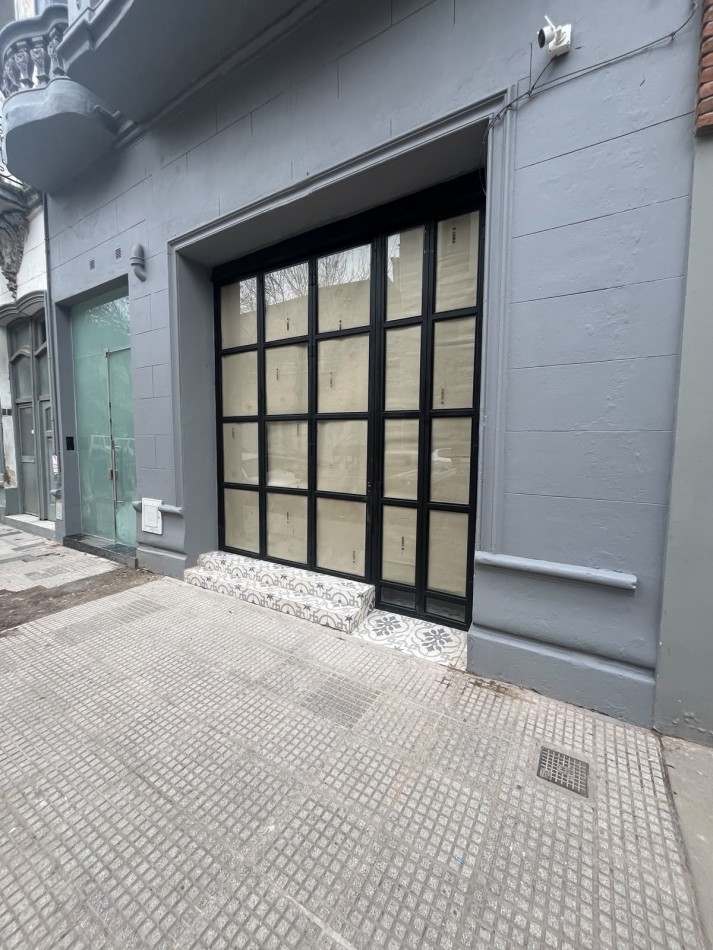 LOCAL COMERCIAL A ESTRENAR 