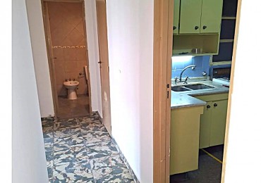 Muy Luminoso De 3 Ambientes con Balcon al Fte. En Almagro A Una Cuadra Del Hospital Italiano