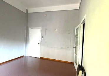 VENTA 3 AMBIENTES AL FRENTE 1 PISO X ESCALERAS **APTO CREDITO BANCARIO** BAJAS EXPENSAS 